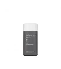 This unique formula provides all the essentials strength, smoothness, volume, conditioning and polish for all hair types, even locks that are treated with color or chemicals. Living Proof Perfect Hair Day Phd 5 In 1 Styling Treatment