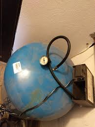 Orice instalatie ce utilizează lichide sub presiune este echipata cu un vas de expansiune. BÄÈica Exploatarea In CorectÄ A Unui Vas De Expansiune Blogul Unui Om Insurat