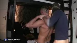 Start chatting and be instantly connected to millions of people. Yohan Abuse Par Deux Brutes Chez Lui Video Porno Beur Gay