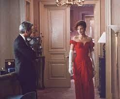 Pretty woman is a 1990 american romantic dramedy film directed by garry marshall, from a screenplay by j. Pretty Woman As A Broadway Musical Get Ready The New York Times