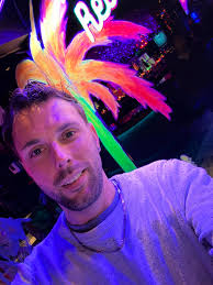 What are good gay-friendly doctors and employers in Sarasota?