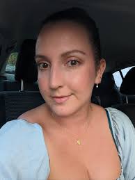 Pls recommend a good cream and face cream for me What can use to clear dark 