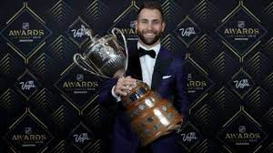 Growing up, she played youth baseball and basketball on boys' teams because there were no teams for girls where she lived. 2019 Nhl Awards All The Winners Video More Prohockeytalk Nbc Sports