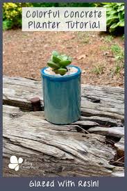 The low cost, striking shape, and smooth glass surface of light bulbs makes these ordinary supplies prime picking for concrete molds. Make A Silicone Concrete Planter Mold From Pvc Artsy Pretty Plants