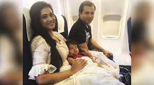 He married actress shweta tiwari on 13 july 2013. Shweta Tiwari S Ex Husband Abhinav Kohli Accuses Her Of Not Letting Him Meet Their Son Reyaansh Called Out Cops On Him Read Details Latestly