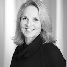 Harriet Lewis's Instagram, Twitter & Facebook