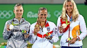 Hit the shot of her life. Tennis Finale Bei Olympia Angelique Kerber Ist Wie Blockiert Sport Stuttgarter Nachrichten