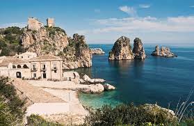 Comodissimo anche per chi vuole sostare la propria autovettura all'interno della struttura, con il posto auto riservato al cliente al momento della. Top 18 Case Vacanze E Appartamenti A San Vito Lo Capo Economici á… Prenotazione Immediata
