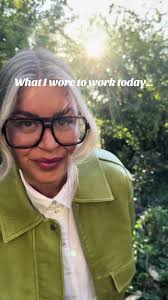 Stylish Green Outfit of the Day for Work