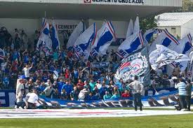 La Sangre Azul manifiesta su amor por 