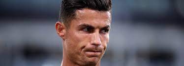 Cristiano ronaldo dos santos aveiro goih comm (portuguese pronunciation: Ronaldo Hat Seinen Spind In Der Juve Kabine Bereits Geraumt