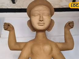 ডেবরা সুপার স্পেশালিটি হাসপাতালে তিনতলার ছাদ থেকে পড়ে মৃত্যু রোগীর বাড়ির  এক সদস্যের, এলাকায় চাঞ্চল্য