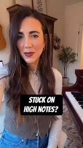 Wow!!! How to reach those HIGHER NOTES!!! #singing #singinglessons  #vocalcoach #belting #fyp #voicecrack #theatrekid #voicelesson #yayaya  #jodielangel #broadway #belting #riff #vocals #frozen #firsttimeinforever