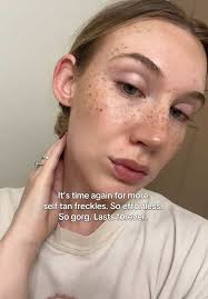 How to Get Freckles While Tanning outside