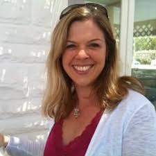 Kirsty Dennett's Instagram, Twitter & Facebook