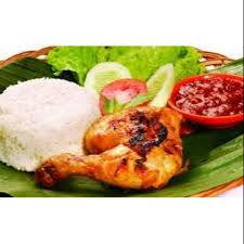 Ratusan ekor ayam kampung dipanggang setiap hari di ayam panggang bangi di kediri yang sudah berdiri sekitar 45 tahun lalu. Paket Nasi Ayam Bakar Ayam Penyet Ayam Rica2 Ayam Lada Hitam Shopee Indonesia