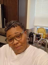 Dear Mama HAPPY BORN DAY!!!!! If it's one thing I know you love, it's a  good selfie lol. But guess what? Today is YOUR SPECIAL DAY!!!! You always  say the right things