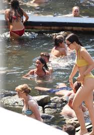 Aurora ramazzotti was born on the 5th of december in 1996 (millennials generation). Aurora Ramazzotti In A Bikini At The Beach In Ischia 07 22 2019 Celebmafia