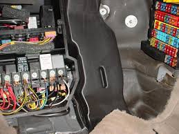 Custom nissan hardbody neon wires are great because they are so versatile. 1998 Audi A8 Fuse Box Location Duflot Conseil Fr Circuit White Circuit White Duflot Conseil Fr