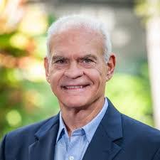 Andrew Lineback's Instagram, Twitter & Facebook