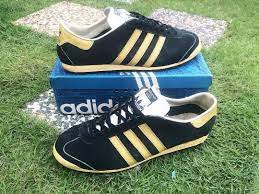 Find derivations skins created based on this one. Stunning Adidas Borneo Hochzeitskleid