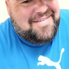 Download Aaron Easterly album songs: Love me