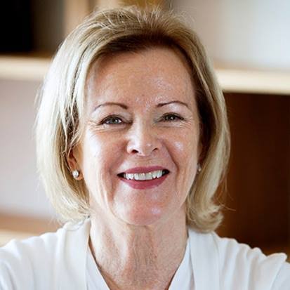 ANNI-FRID LYNGSTAD Hoy cumple 72 años la cantante pop sueca Anni-Frid  Lyngstad, 'Frida' nacida en Narsvik (Noruega), conocida por ser una de las  vocalistas del grupo sueco ABBA. Ganó varios concursos