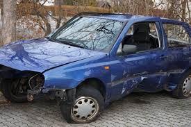In diesem fall erhalten sie als schadensersatz den wiederbeschaffungswert des fahrzeugs minus restwert. Wirtschaftlicher Totalschaden Auto Reparatur Abrechnung