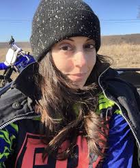 Kelly Mccaughey's Instagram, Twitter & Facebook