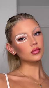 WCBF Makeup Tutorial with L'Oréal Paris