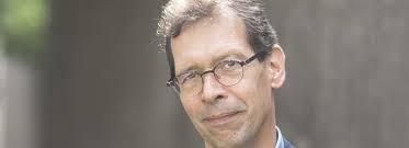 Wetenschapper Hans Hoeken over pensioen, Wtp en taal