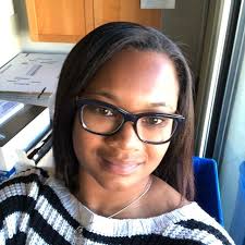 Lydia Dickerson's Instagram, Twitter & Facebook