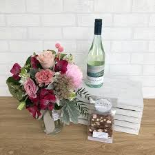 Flowers online free delivery gold coast. Gold Coast Florist Free Delivery Mermaid Beach Southport