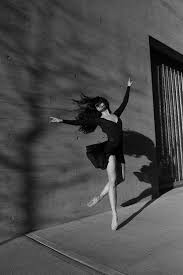 Artistic Black And White Dance Photography Pin By Akesha Park On Art In 2020 Black And White Photographs Black And White Photography Black And White People