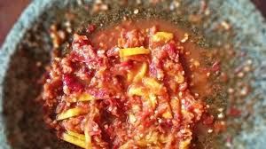 Buah kemang adalah buah yang sekilas mirip dengan buah mangga dengan warna hijau kekuningan. Jenis Sambal Yang Dibuat Dari Buah Buahan Pedas Tapi Segar Merahputih