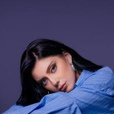 Maxine Pace: albums, songs, concerts