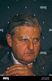 Patrick mayhew hi-res stock photography and images