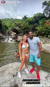 For immediate release wbc silver championship kim clavel vs. Kim Clavel De Big Brother Celebrites Rayonne A La Plage En Bikini