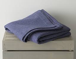 10 Easy Pieces Lightweight Cotton Blankets Remodelista