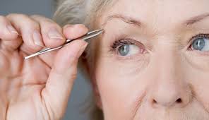When your antioxidants are not adequate to retaliate the effects of free radicals, it leads to many health issues, including ageing. 5 Reasons For Grey Hair In Eyebrows Lifeberrys English Dailyhunt