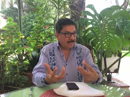 Se espera a ivonne ortega, ulises ruiz , alejandro moreno y lorena piñón; Cronica Politica Ulises Ruiz De La Consulta A La Base A La Cadena Perpetua Rosy Ramales