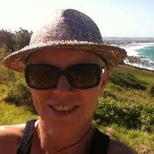 Can anyone identify the staff members in the 1986 school photo?