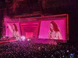 Shakira se recuperó, aulló en el Estadio Nacional y prometió volver este  2025: revive su espectacular concierto en Lima | Entretenimiento | La  República