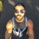 Dennis Kolp's Instagram, Twitter & Facebook