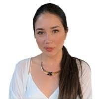 Eileen Galvez's Instagram, Twitter & Facebook