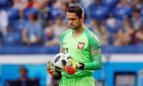 Łukasz fabiański plays as a goalkeeper for west ham united and poland. Kolejny Pilkarz Zrezygnuje Z Kadry Jest Odpowiedz Reprezentacja Polski