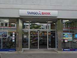 Targobank distributes its products via different channels. Ihre Targobank In Koln Neusser Str 223