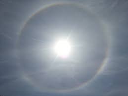 We judge a person's character based on their. Halo Effekt Regenbogen Um Die Sonne Am 02 07 2013 In Leibnitz Leibnitz