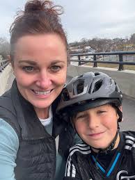 Melissa Akers Fowler (@winebirdy) • Instagram photos and videos