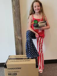 Once again, congratulations to Roper Whittley and Chesni Stiffler for being  June's winners of the Hunters with Mission Waterfowl decoy giveaway!! Thank  you to Drew Weidert and Jessica Stiffler for the nominations! |